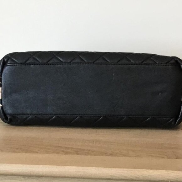 Betsey Johnson Peekaboo Leopard Shoulder Bag Black Quilt Gold Hardware Snap Clos - Picture 8 of 11